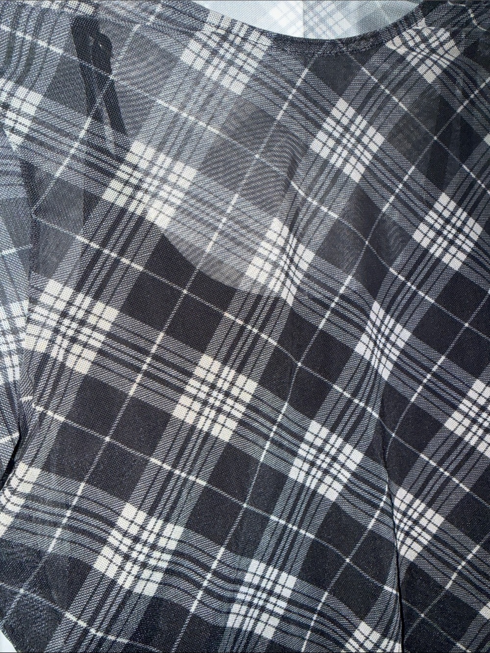 Hollister Black & Gray Plaid Long-Sleeve Top - Picture 2 of 3